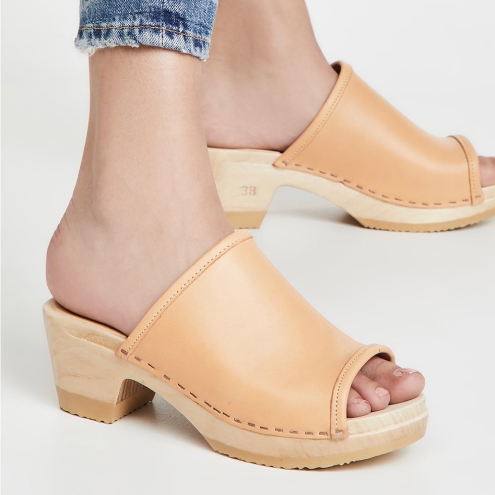 No. 6 Daria Mid Heel Clogs